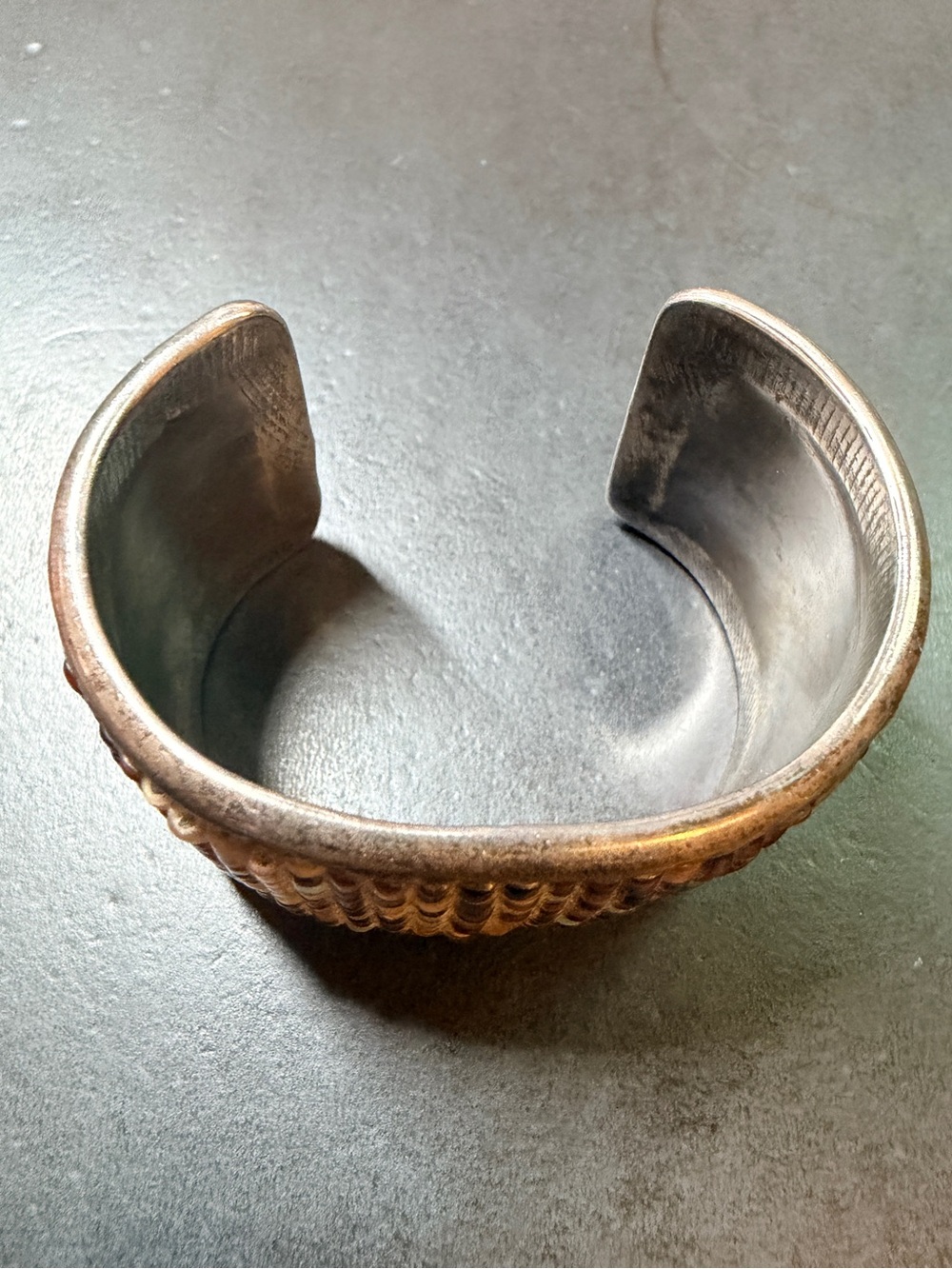 Native American Navajo Sterling Silver Penshell & Turquoise Heshi Cuff Bracelet - Picture 8 of 16